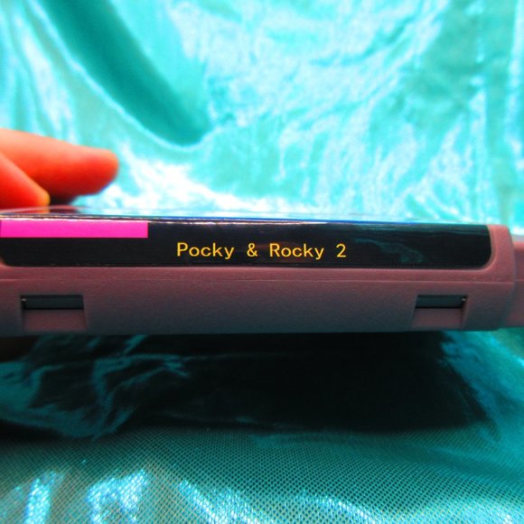 Pocky & Rocky 2 For The Super Nintendo - Picture 3 of 12